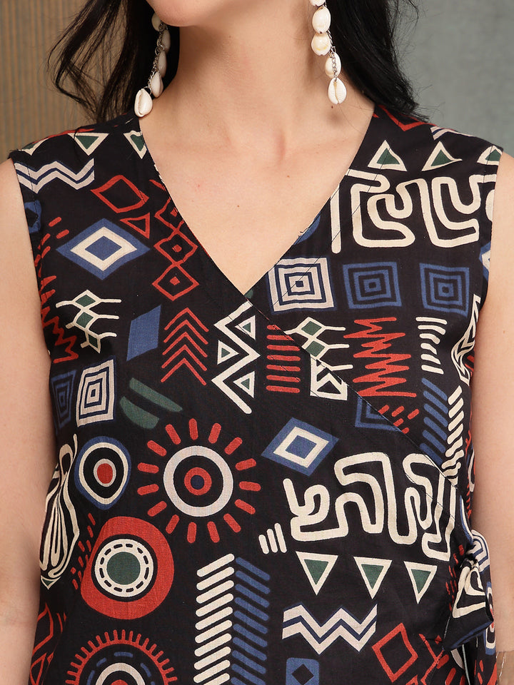 Geometric Printed Cotton Straight Kurta Pant Set