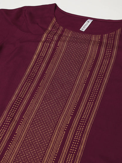 Women Striped Print Rayon Straight Kurta Pant Set (Pre-Order)