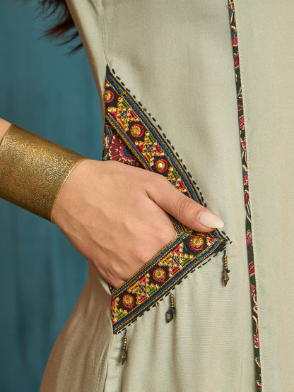 Solid Rayon Straight Kurta Palazzo Dupatta Set