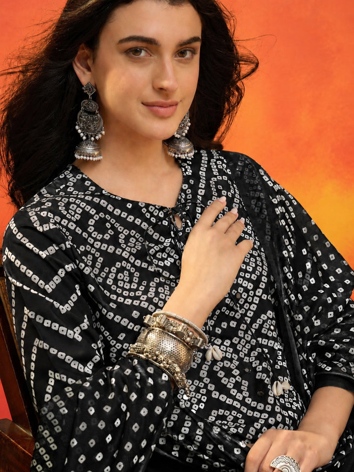 Bandhej Printed Cotton Straight Kurta Pant Dupatta Set