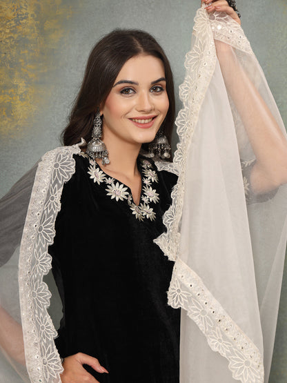 Black Solid & Embroidered Velvet Straight Kurta Pant Dupatta Set