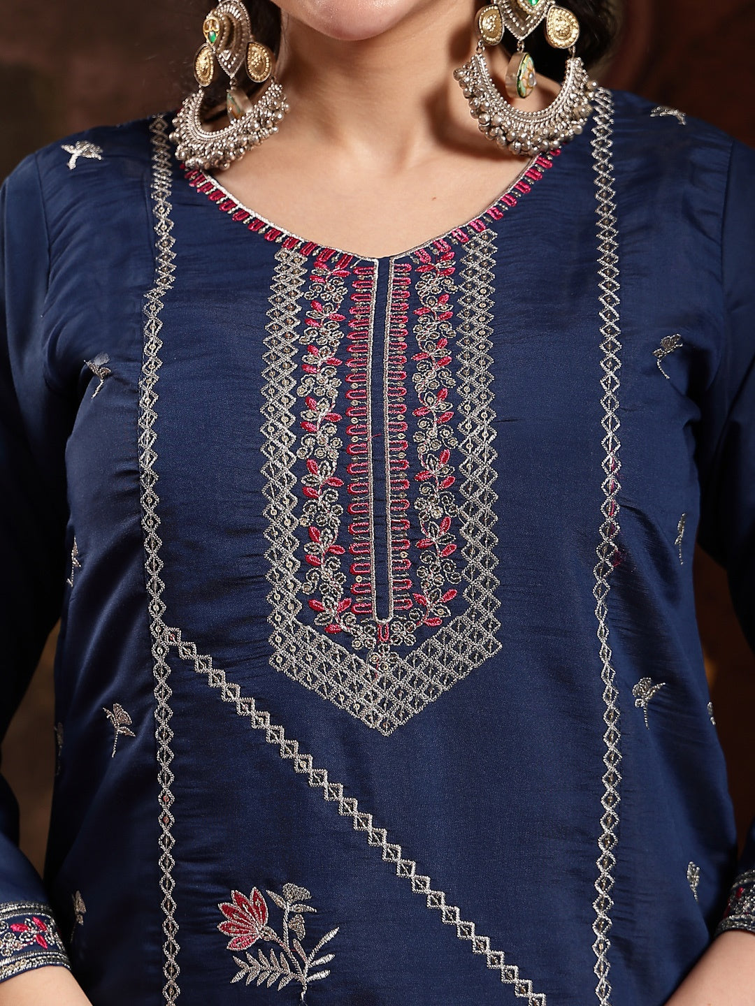 Blue Solid & Embroidered Silk Straight Kurta Pant Dupatta Set