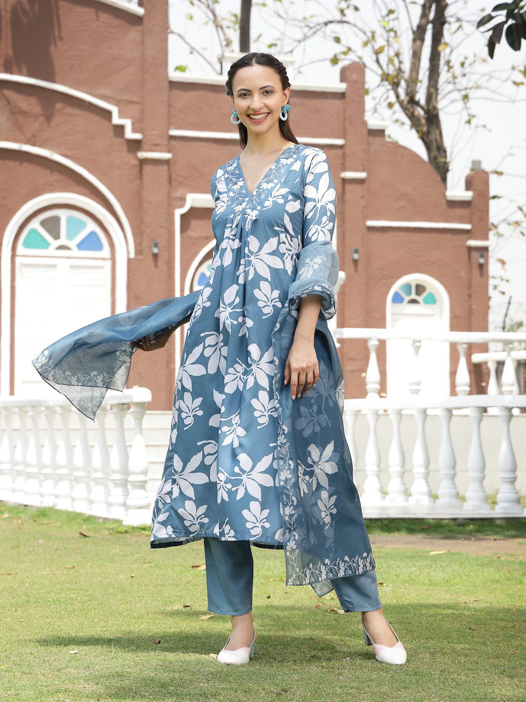 Blue Floral Printed Rayon A-Line Kurta Pant Dupatta Set