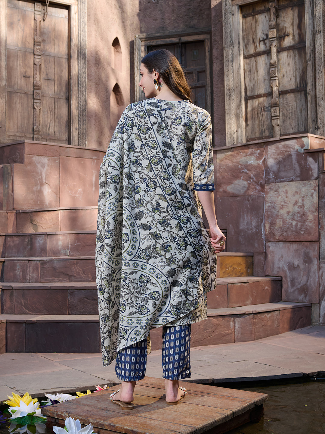 Blue Ethnic Printed Cotton Blend Straight Kurta Pant Dupatta Set
