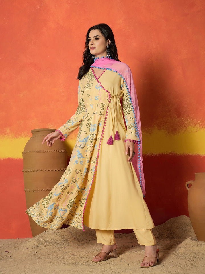 Bandhani Geometric Printed Rayon Angrakha Style Kurta Pant Dupatta Set