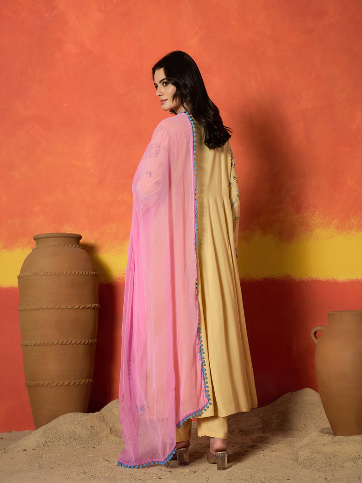 Bandhani Geometric Printed Rayon Angrakha Style Kurta Pant Dupatta Set