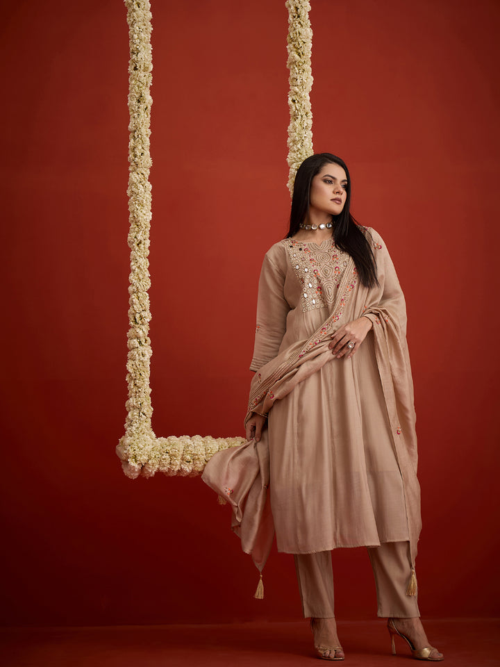 Solid &amp; Embroidered Chanderi A-Line Kurta Pant Dupatta Set