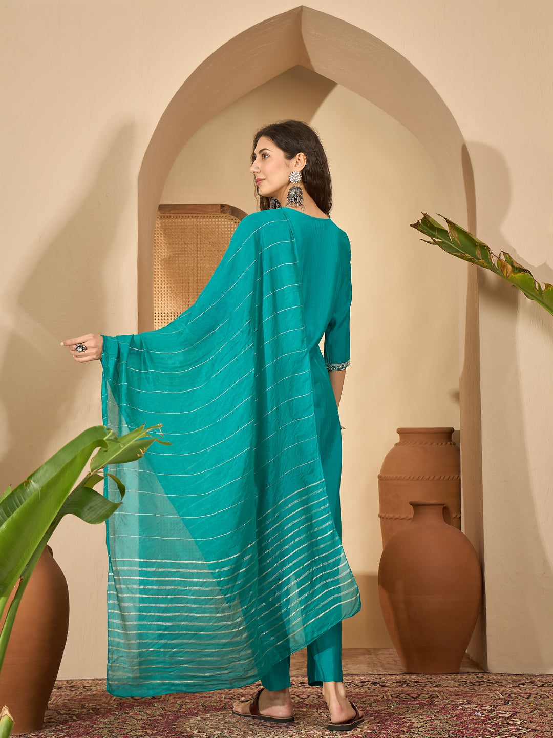 Solid &amp; Embroidered Silk Blend Straight Kurta Pant Dupatta Set