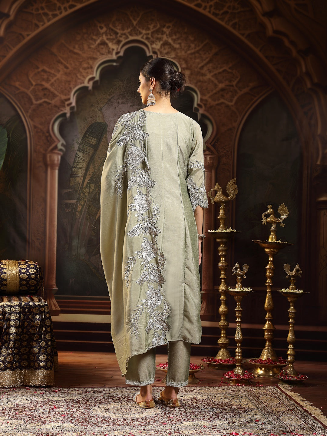 Green Solid &amp; Embroidered Silk Blend Flared Kurta Pant Dupatta Set