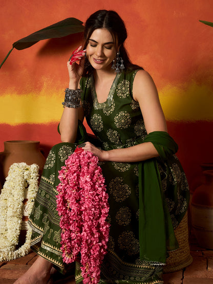 Ethnic Motif Printed Rayon Anarkali Kurta Pant Dupatta Set