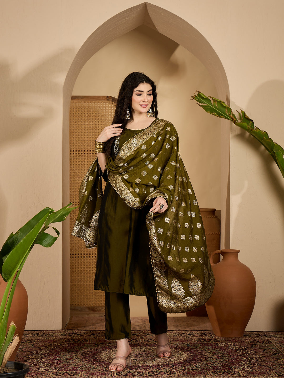 Green Solid Roman Silk Straight Kurta Pant Dupatta Set