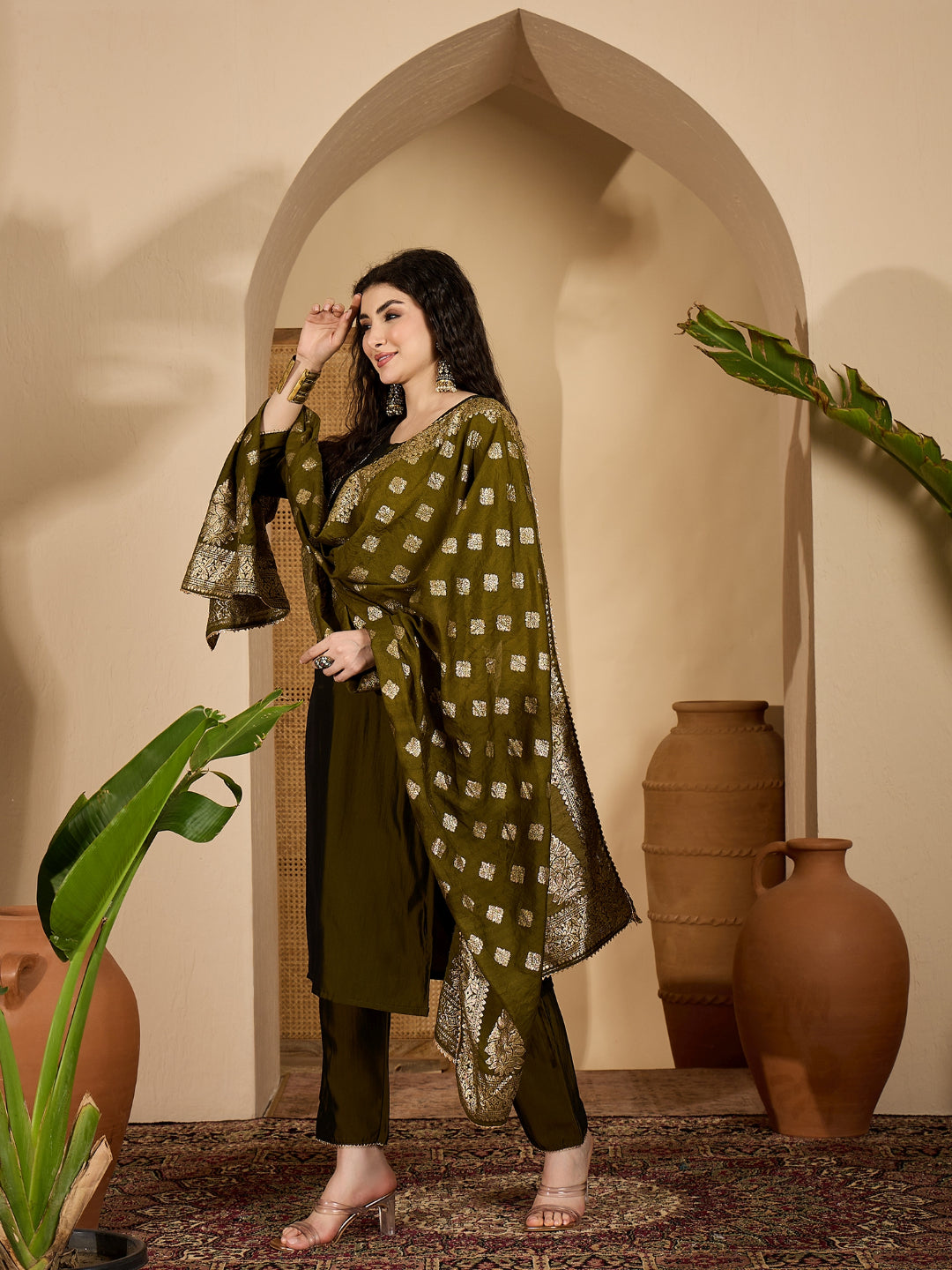 Green Solid Roman Silk Straight Kurta Pant Dupatta Set