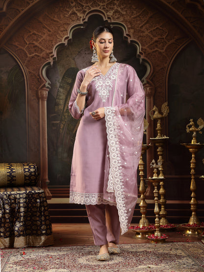 Lavender Solid & Embroidered Silk Blend Straight Kurta Pant Dupatta Set