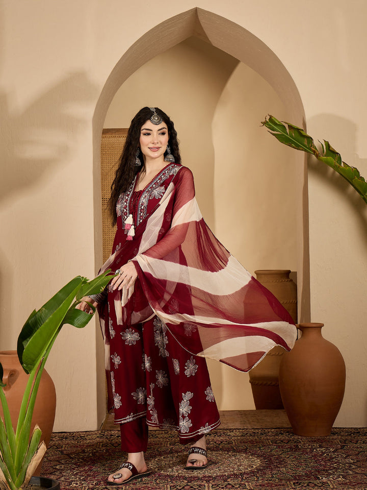 Floral Printed Rayon Flared Kurta Pant Dupatta Set