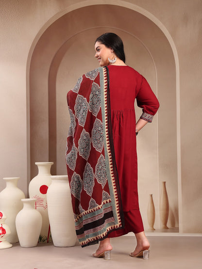 Plus Size Maroon Solid Cotton Kurta Pant Dupatta Set