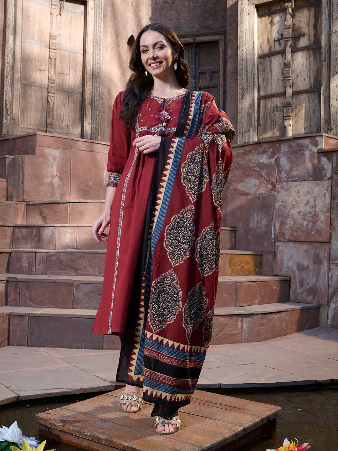 Maroon Solid Cotton Kurta Pant Dupatta Set