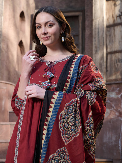 Maroon Solid Cotton Kurta Pant Dupatta Set
