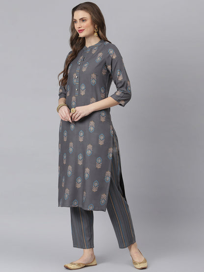 Women Floral Print Rayon Straight Kurta Pant Dupatta Set (Pre-Order)