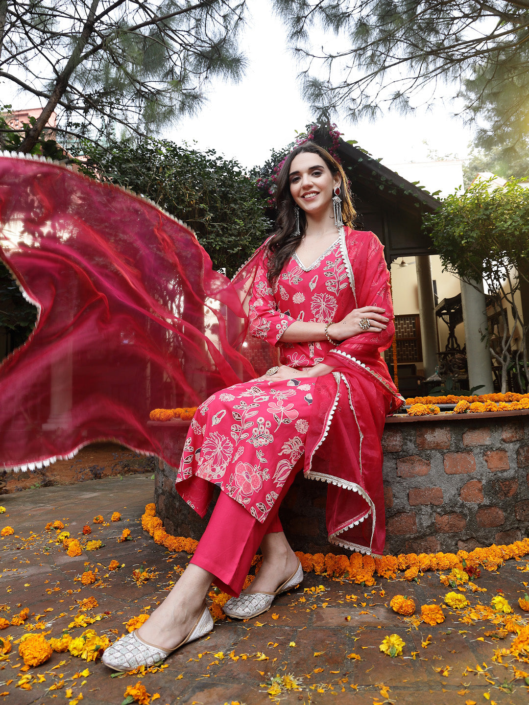 Pink Floral Printed Rayon Straight Kurta Pant Dupatta Set