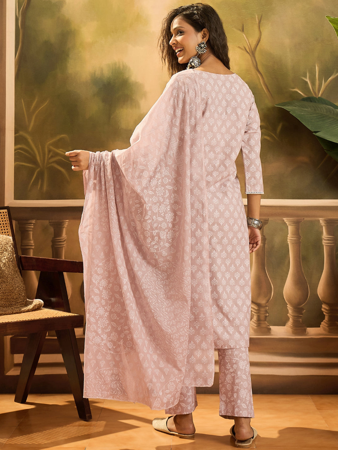 Pink Ethnic Buti Printed Cotton Straight Kurta Pant Dupatta Set
