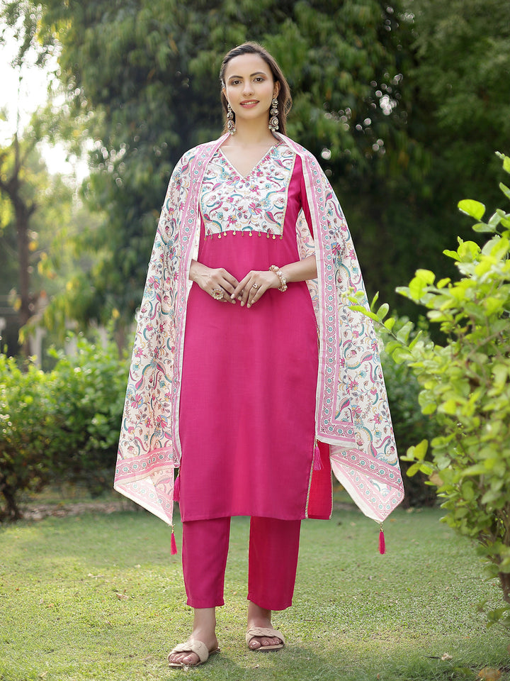 Pink Printed &amp; Solid Cotton Straight Kurta Pant Dupatta Set