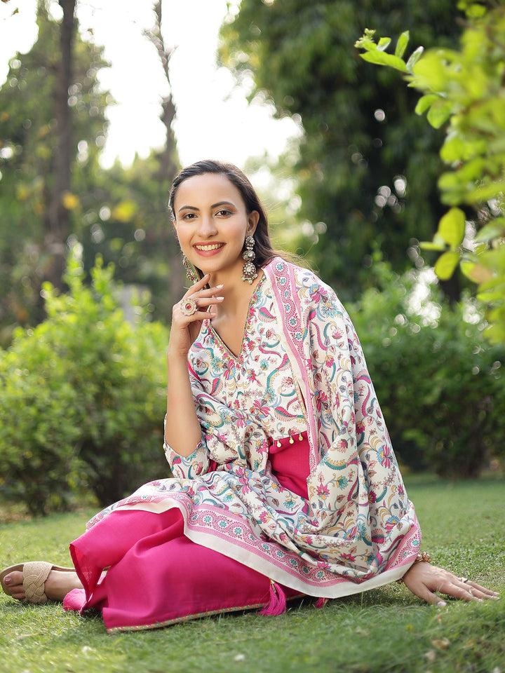 Pink Printed &amp; Solid Cotton Straight Kurta Pant Dupatta Set