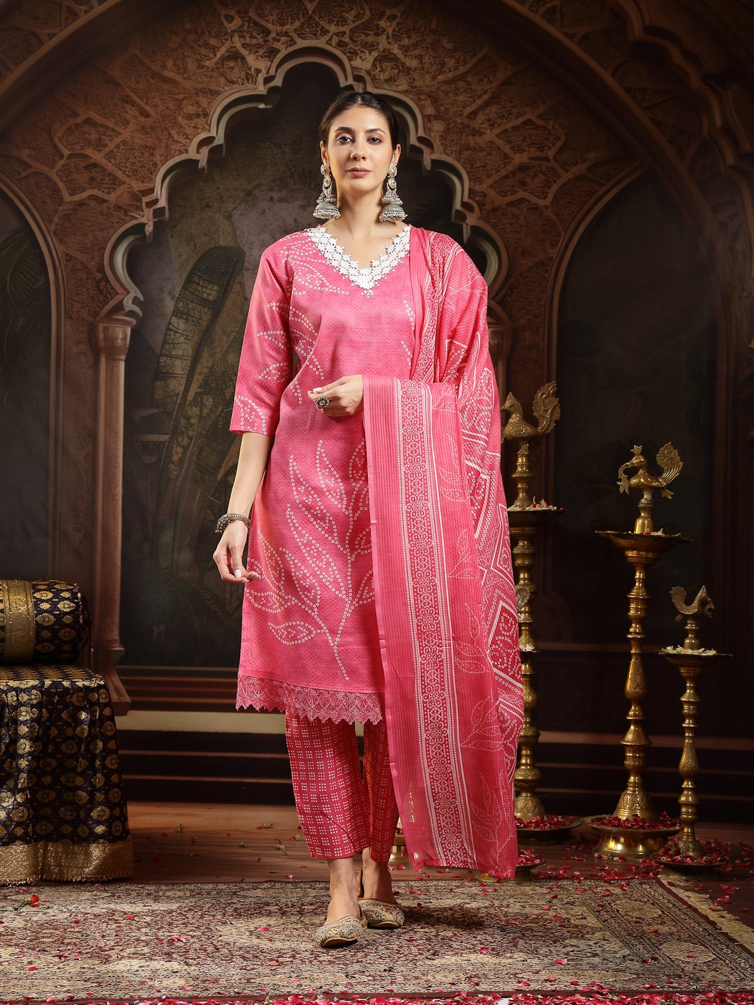 Pink Bandhani Printed Cotton Blend Straight Kurta Pant Dupatta Set