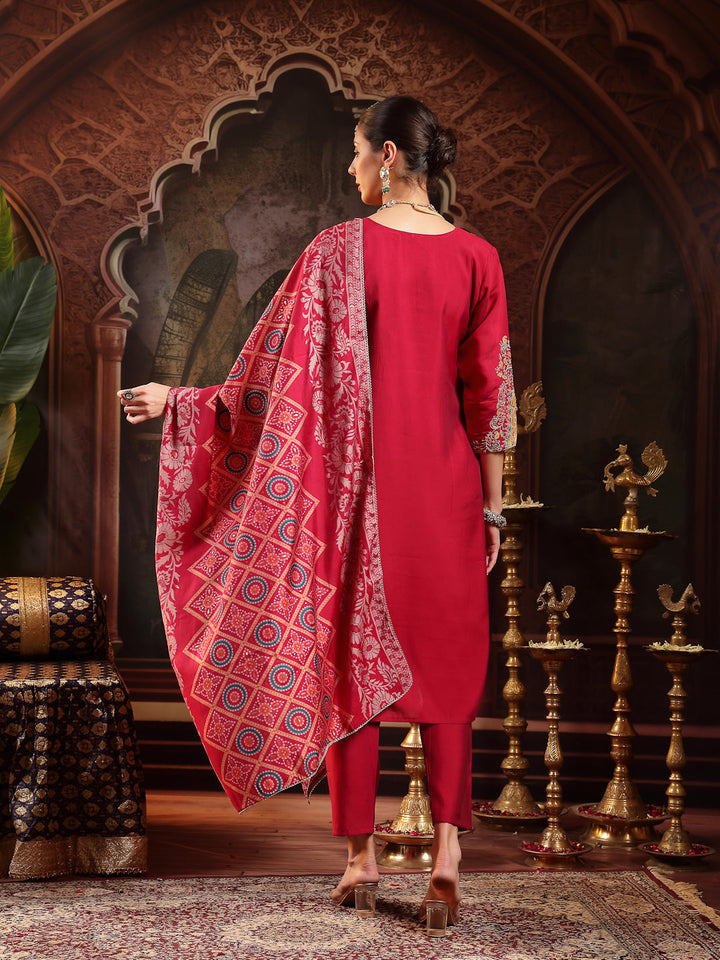 Pink Solid &amp; Embroidered Silk Straight Kurta Pant Dupatta Set