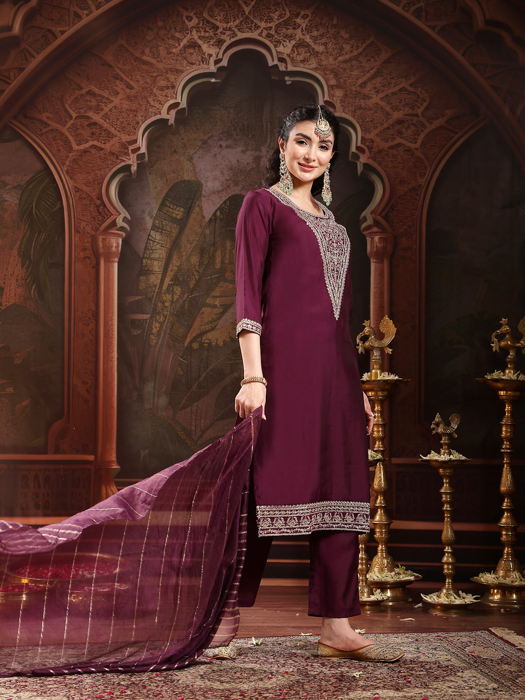 Purple Solid &amp; Embroidered Silk Blend Straight Kurta Pant Dupatta Set
