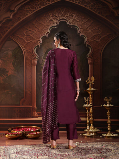 Purple Solid & Embroidered Silk Blend Straight Kurta Pant Dupatta Set