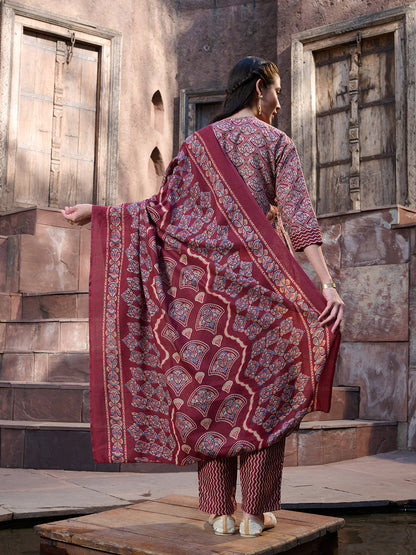 Red Ethnic Printed Cotton Straight Kurta Pant Dupatta Set