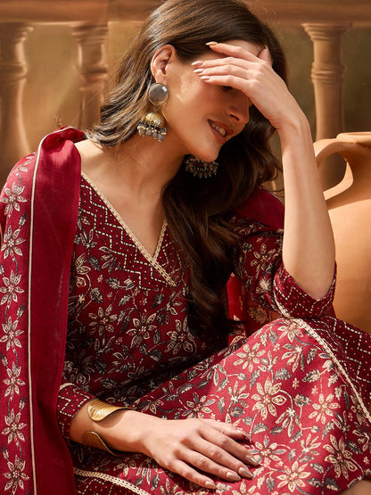 Women's Red Ethnic Printed Cotton Straight Kurta Pant Dupatta Set