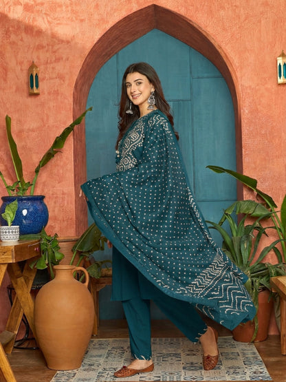 Bandhej Printed Cotton Straight Kurta Pant Dupatta Set