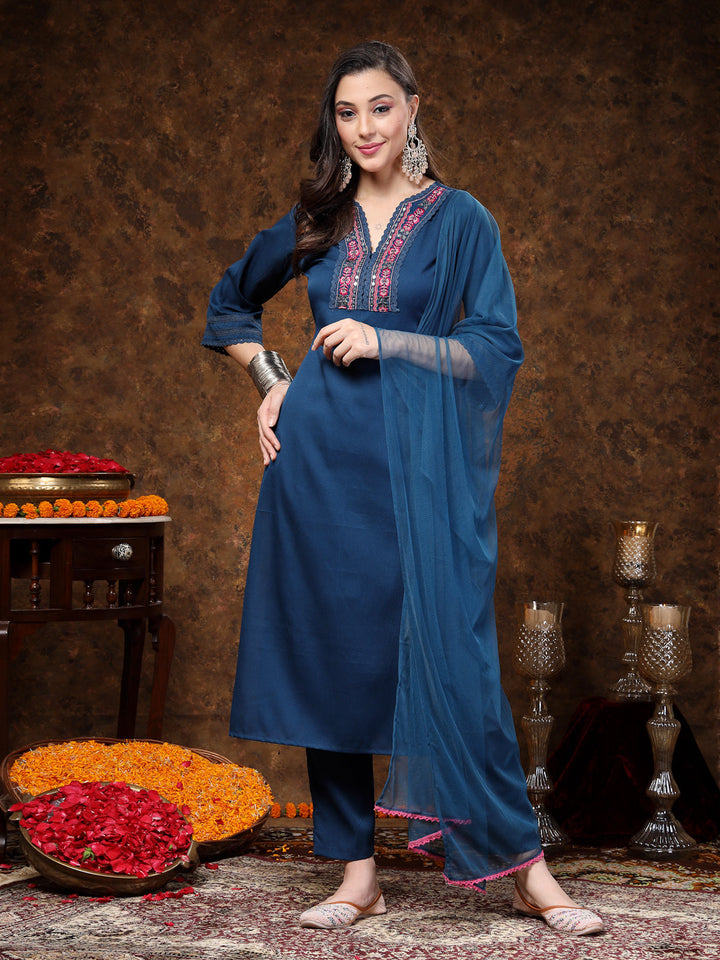 Teal Solid &amp; Embroidered Italian Crush Straight Kurta Pant Dupatta Set