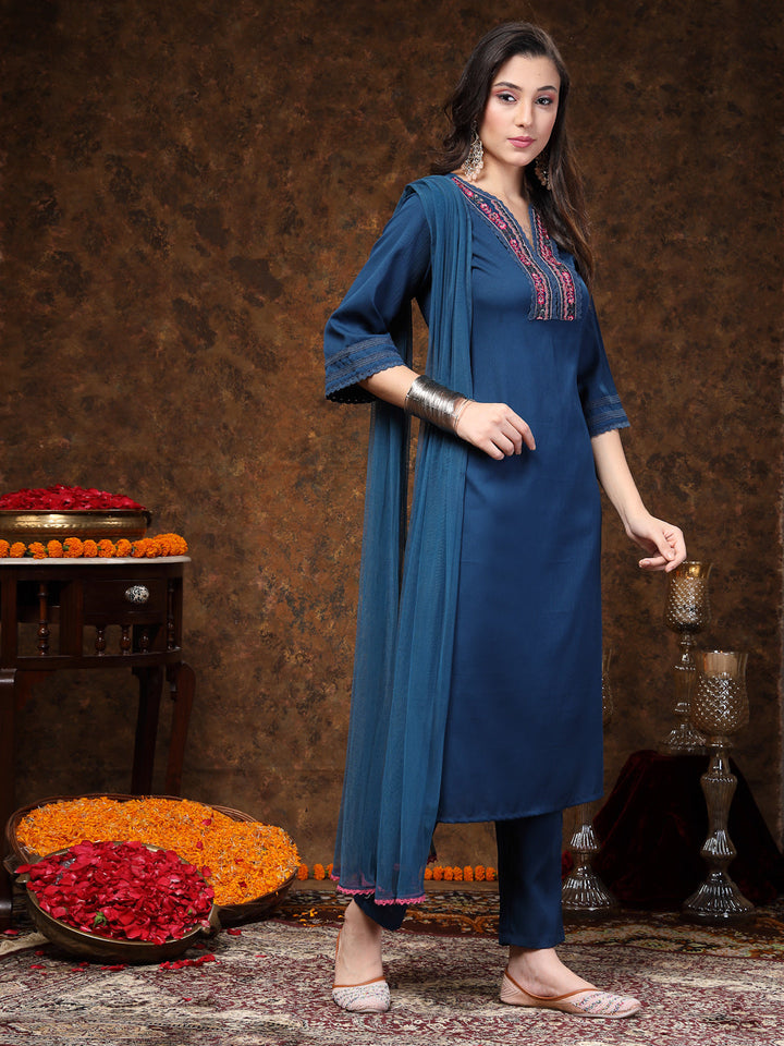 Teal Solid &amp; Embroidered Italian Crush Straight Kurta Pant Dupatta Set