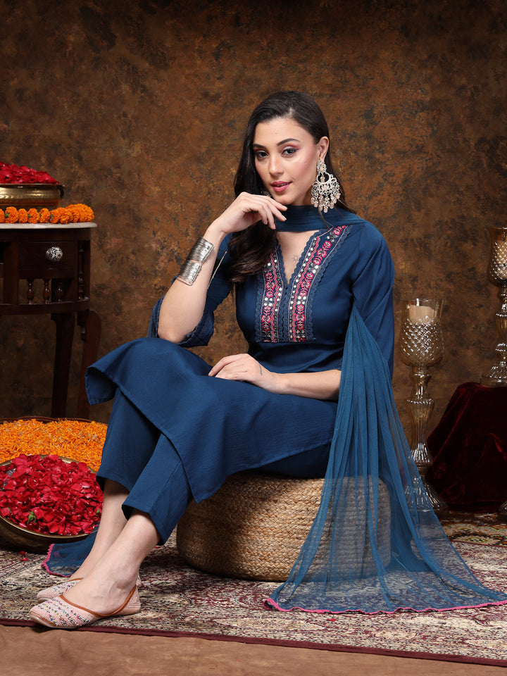 Teal Solid &amp; Embroidered Italian Crush Straight Kurta Pant Dupatta Set