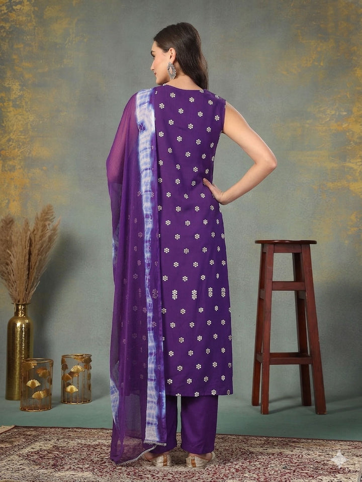 Floral Printed &amp; Embroidered Rayon A-Line Kurta Pant Dupatta Set