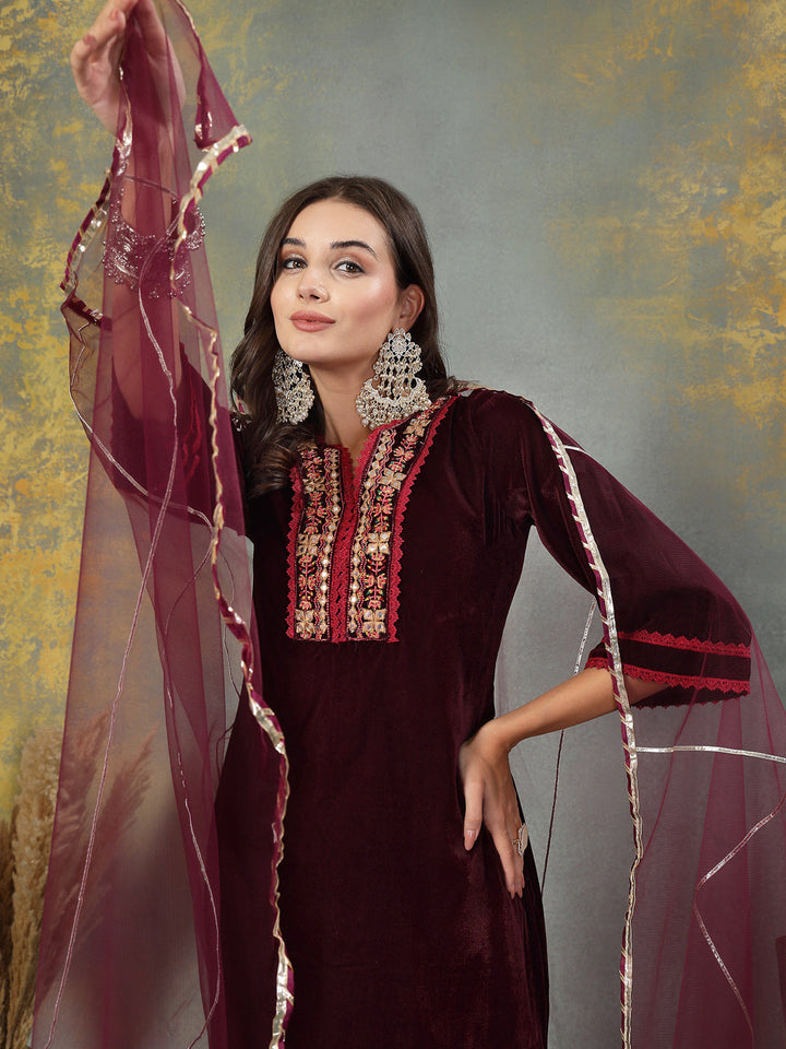 Wine Solid &amp; Embroidered Velvet Straight Kurta Pant Dupatta Set