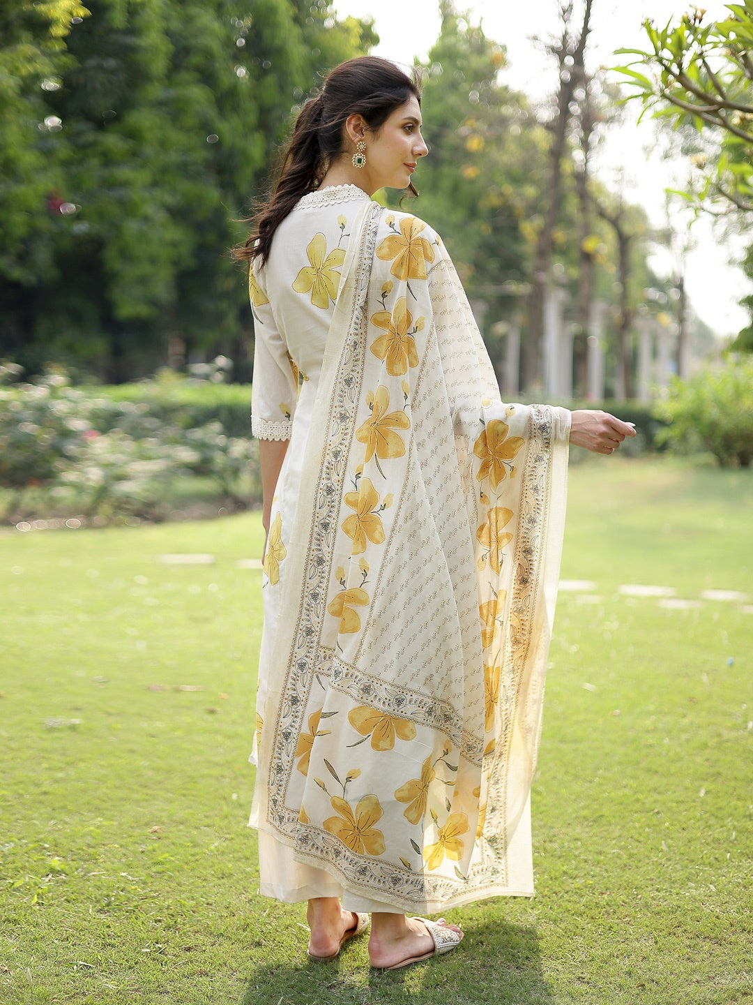 Yellow Floral Printed Cotton A-Line Kurta Pant Dupatta Set