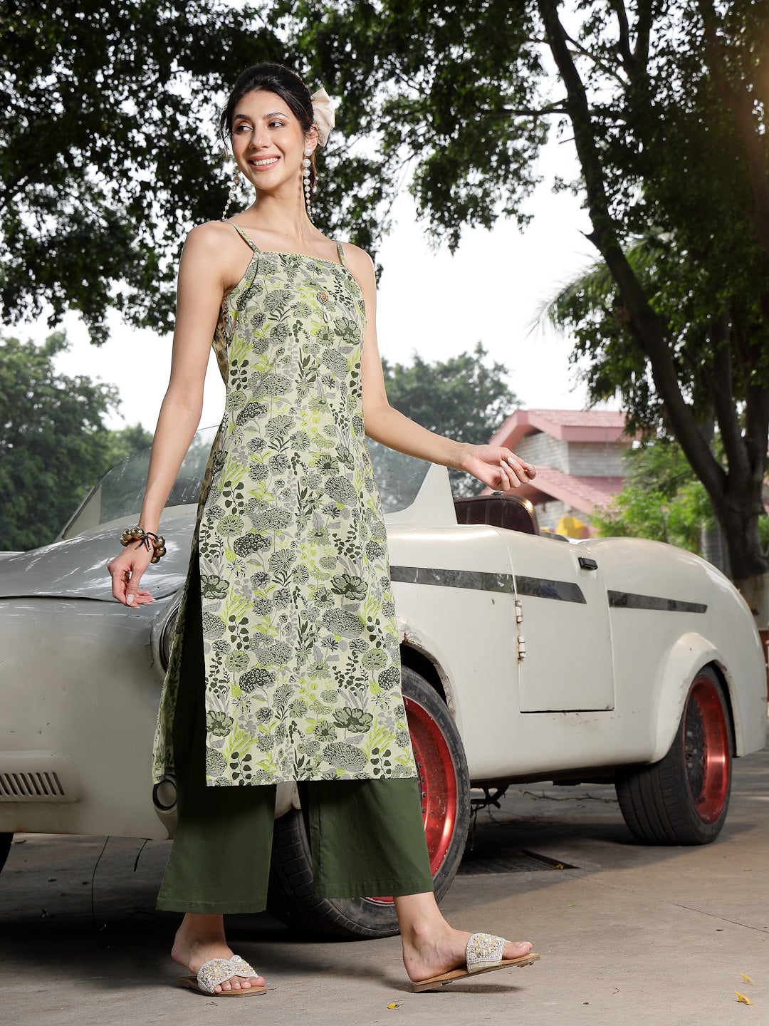 Green Floral Printed Cotton Straight Kurta Palazzo Set (Pre-Order)
