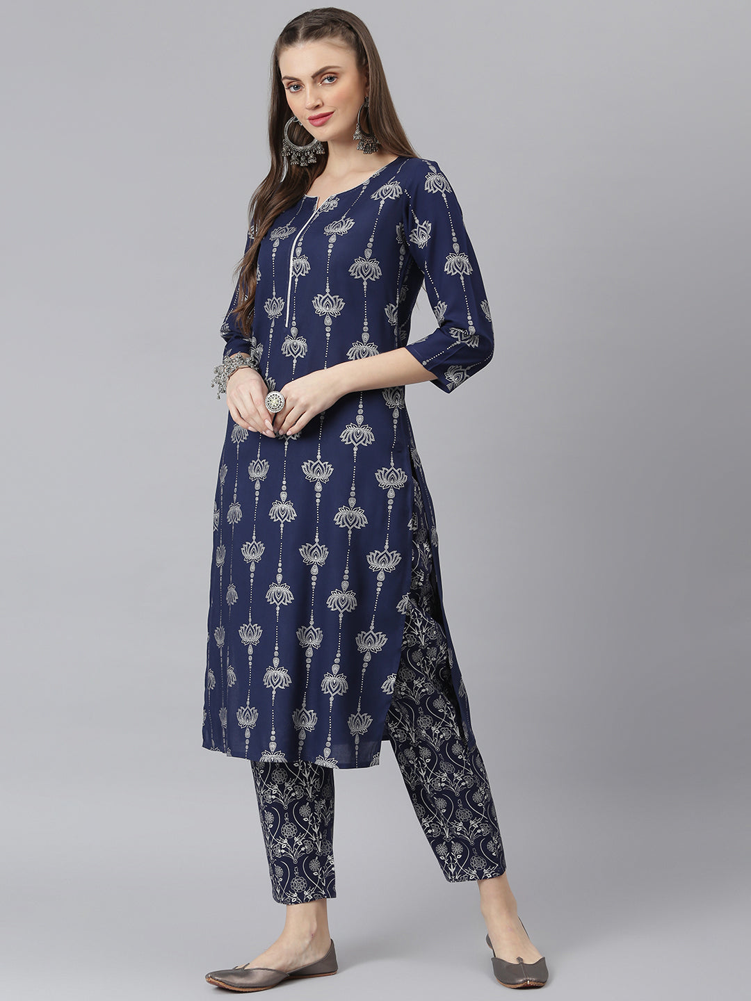 Women Floral Print Rayon Straight Kurta Pant Set (Pre-Order)