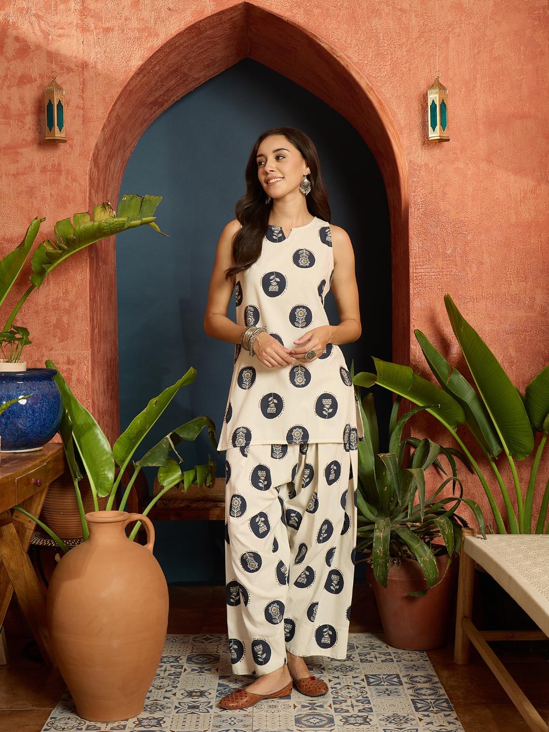 Block Printed Cotton Flex Straight Kurti With Farshi Salwar