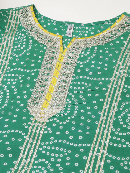 Women Bandhani Print Cotton Straight Kurta Sharara Dupatta Set (Pre-Order)