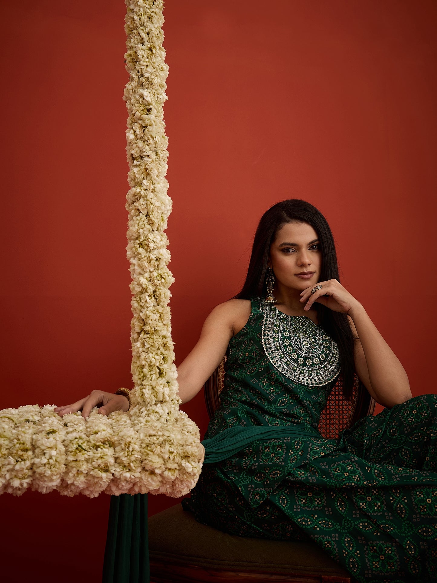 Bandhej Printed & Embroidered Rayon Straight Short Kurti Farshi Salwar Salwar Dupatta Set