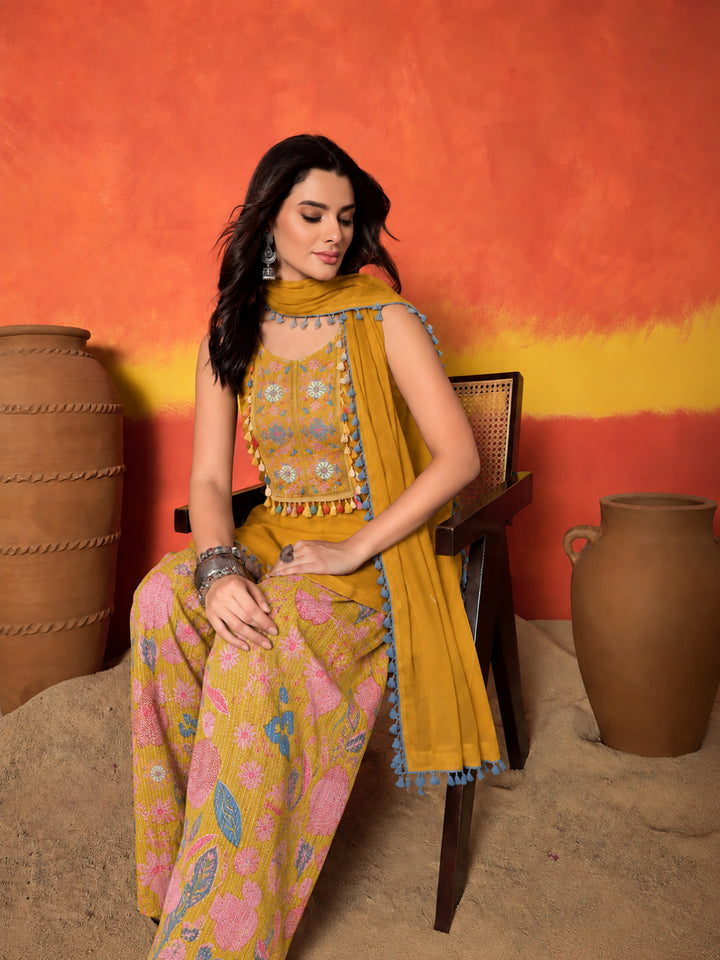 Solid &amp; Embroidered Pure Cotton Straight Kurti Farshi Salwar With Dupatta