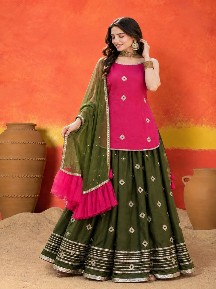 Bandhani Printed &amp; Embroidered Rayon Straight Short Kurti Skirt Dupatta Set