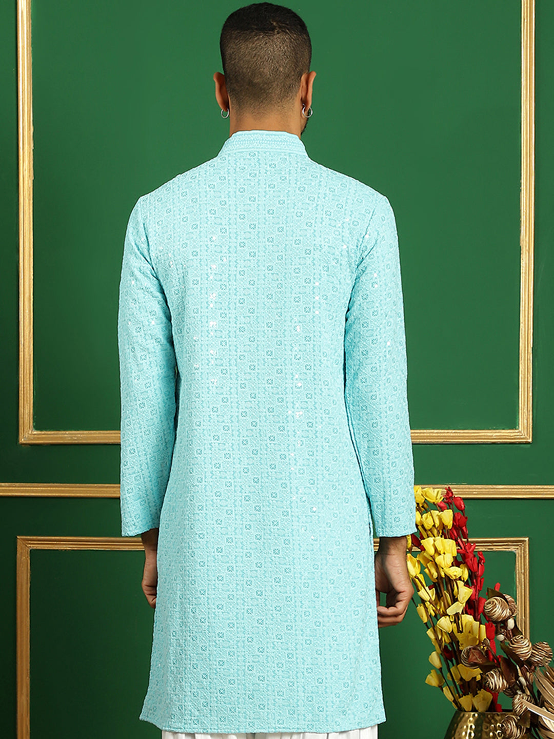 Men'S Embroidered Kurtas