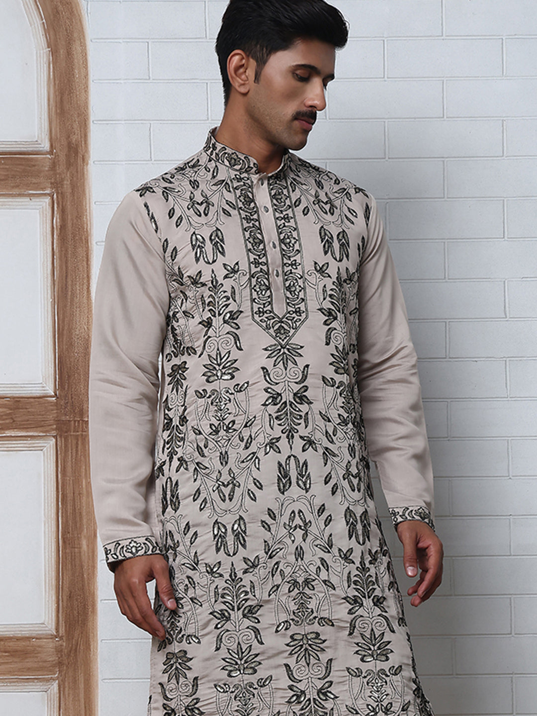 Embroidered &amp; Sequins Kurta For Men