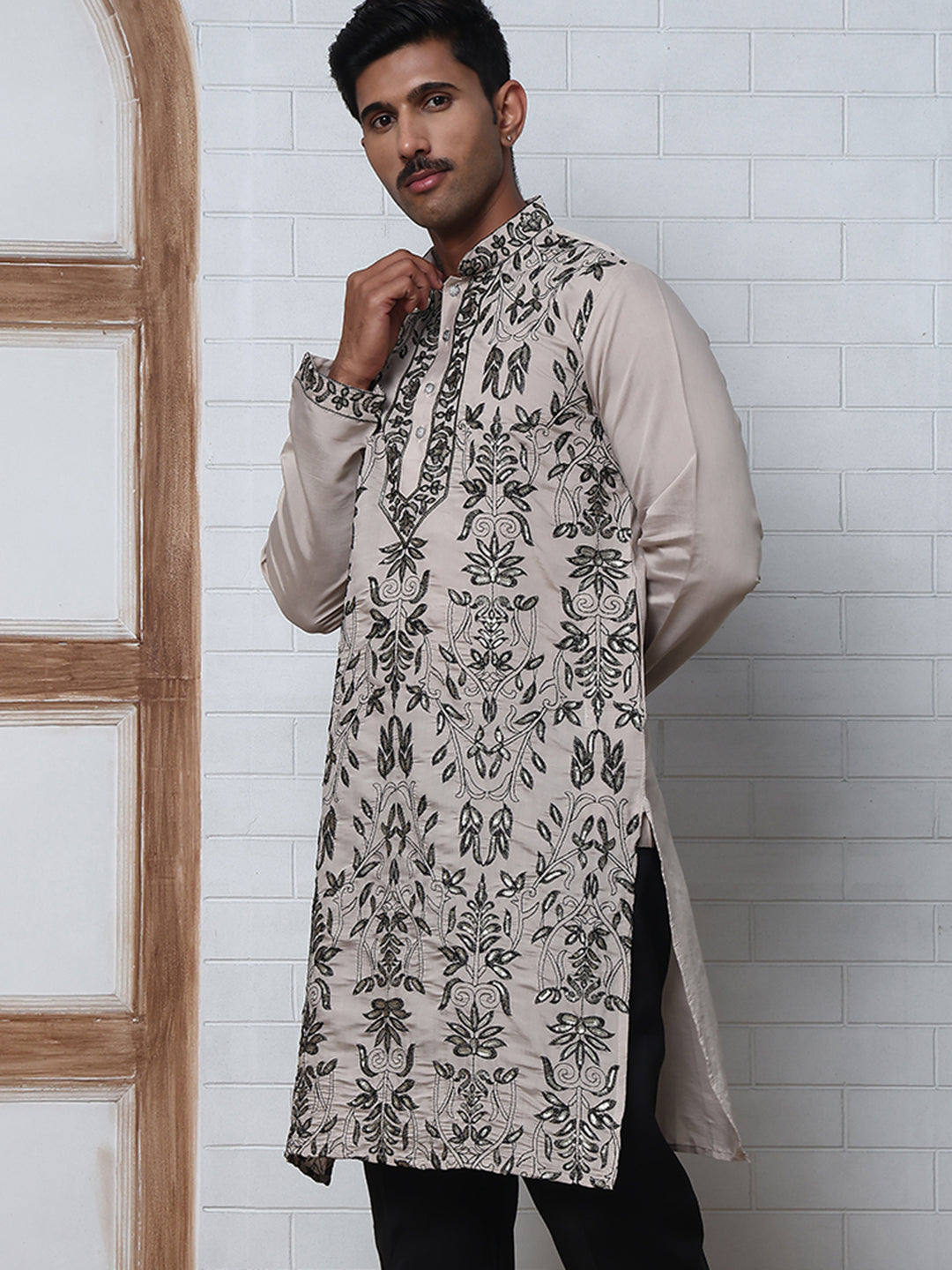 Embroidered &amp; Sequins Kurta For Men