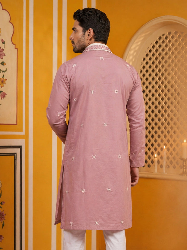 Embroidered Silk Blend Kurta And Dupatta For Men